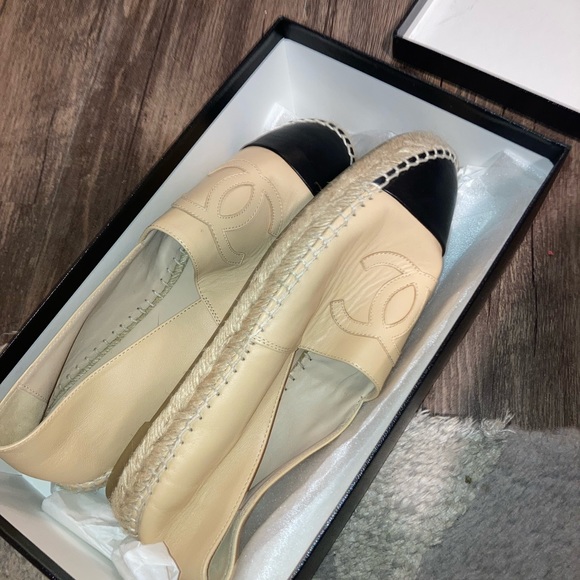 Chanel espadrilles nude and black - Picture 8 of 8